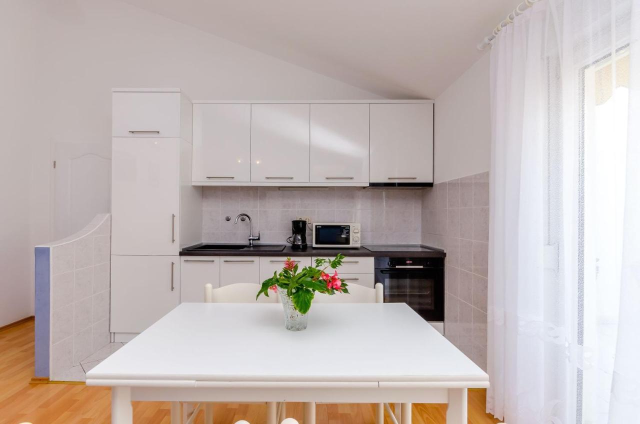 Apartments Maslina 特罗吉尔 外观 照片